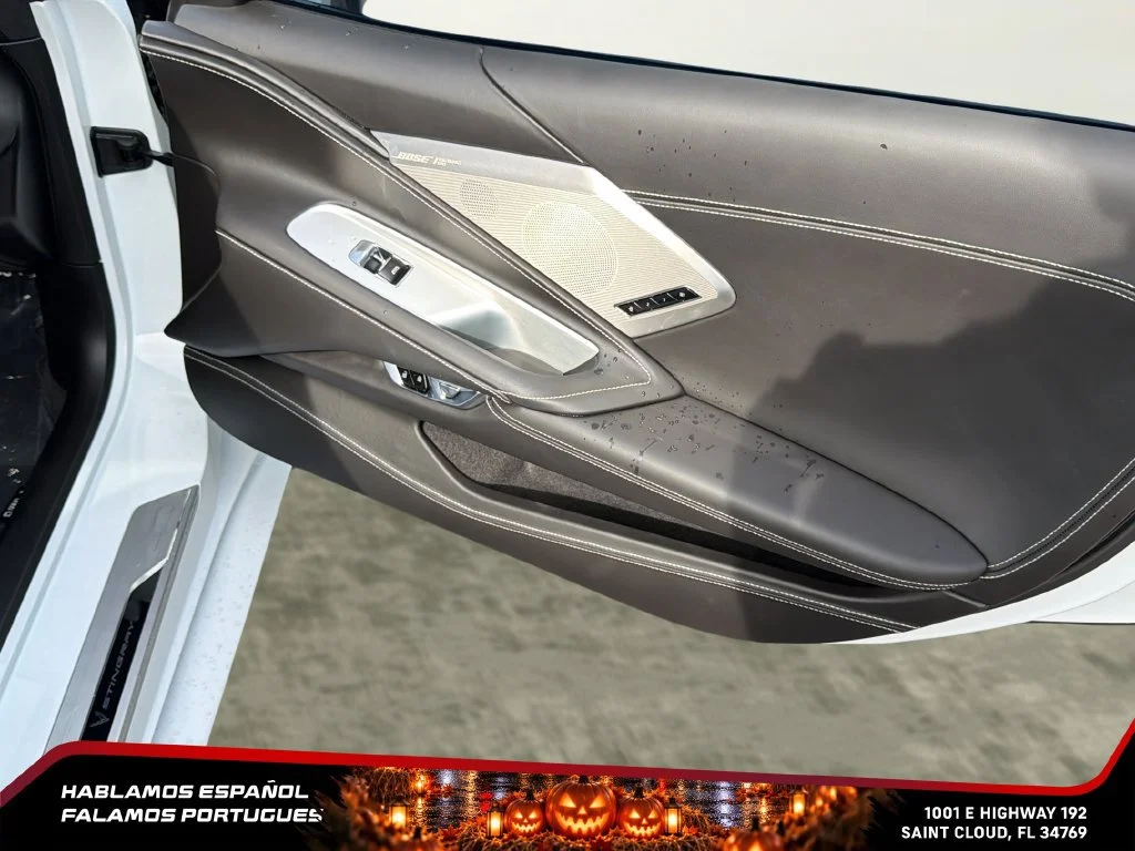 2023 Chevrolet Corvette 3LT - Photo 22