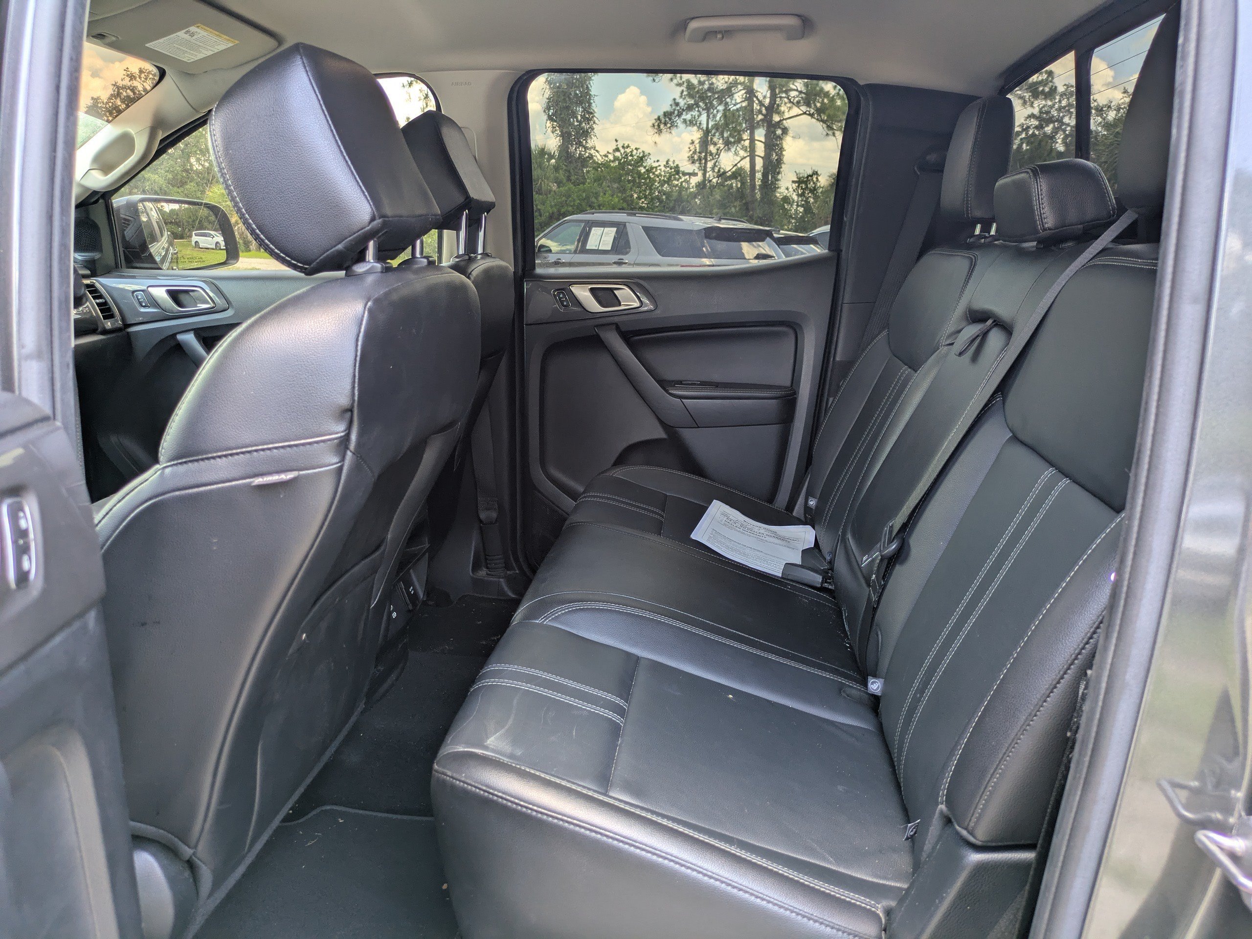 Used 2020  Ford  image 12