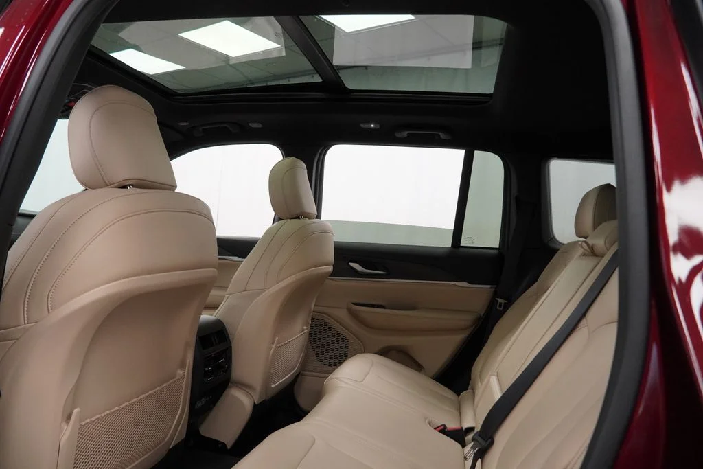 Used 2025 Red Jeep Limited image 4