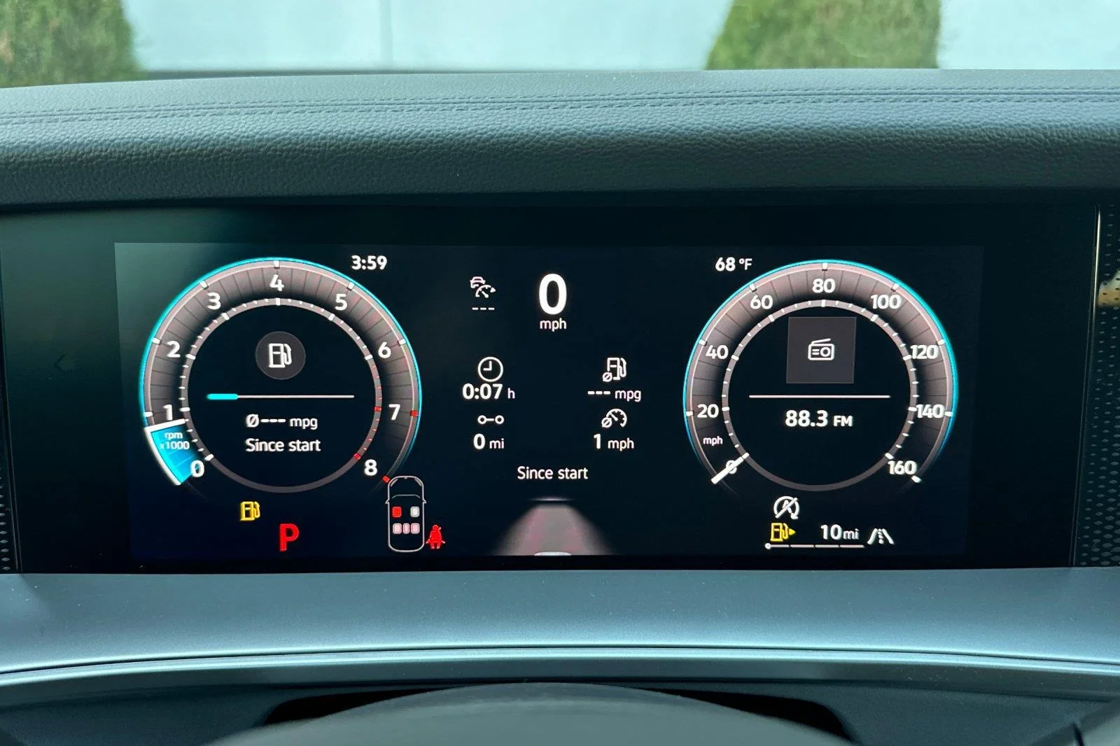 New 2026 Deep Black Pearl Volkswagen SE image 23