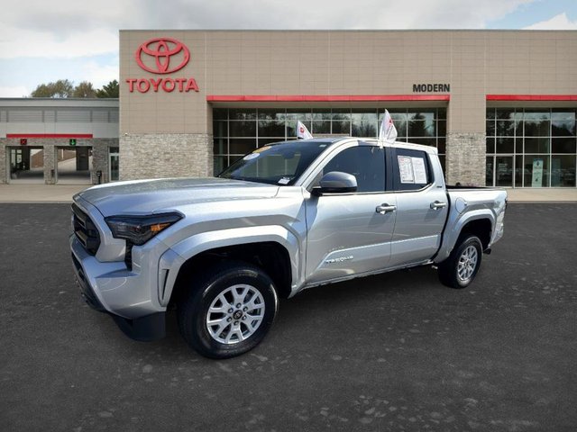 2025 Toyota Tacoma 4WD SR5
