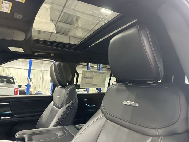 New 2027 Gray Ford Platinum image 20