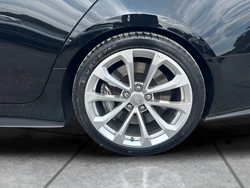 Used 2018 Black Cadillac Base image 27