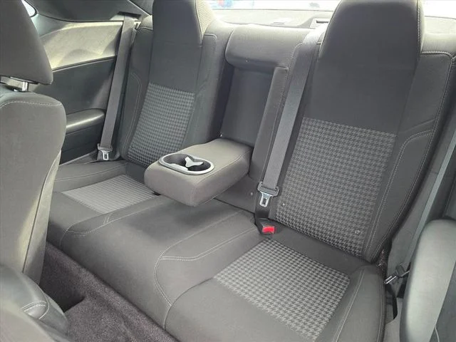 Used 2017 Red Dodge SXT image 28