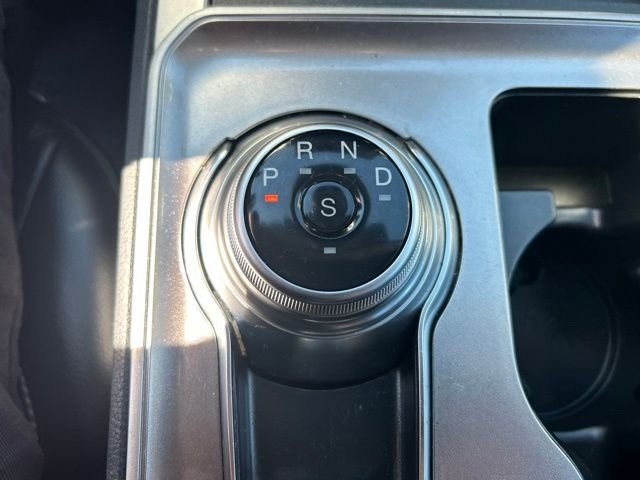 Used 2024 Silver Ford SEL image 19