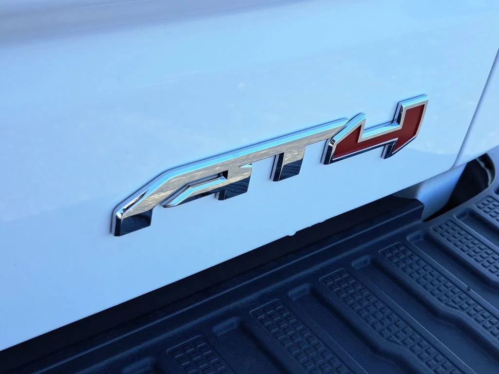 Used 2023 Summit White GMC AT4 image 28