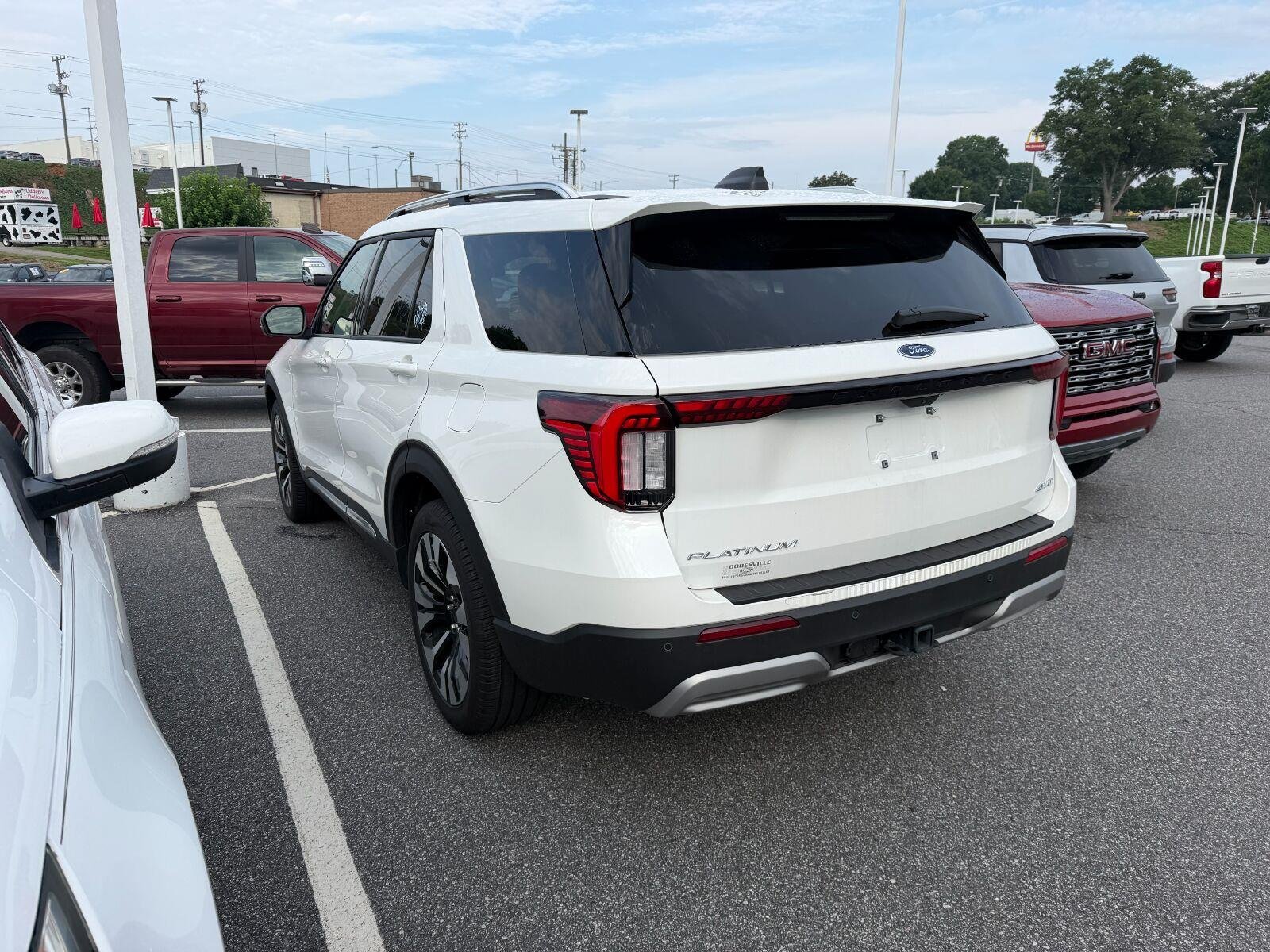 Used 2026 White Ford Platinum image 3