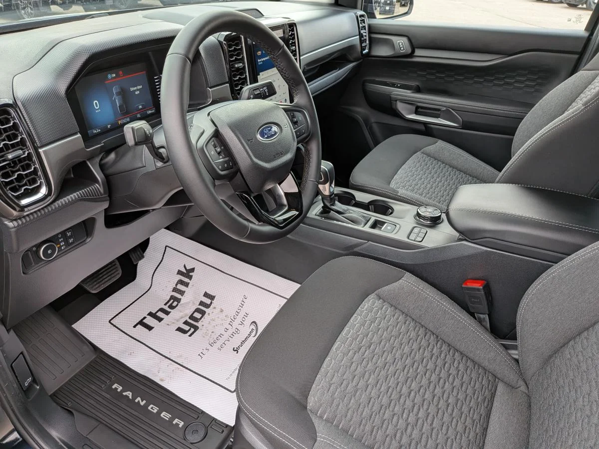 New 2025 Black Ford XLT image 12