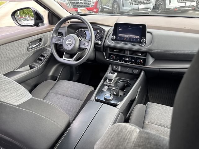 Used 2023 Black Nissan SV image 24