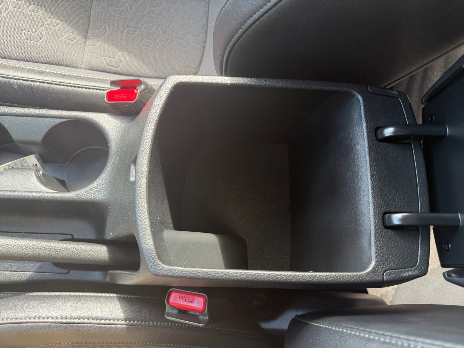 Certified Used 2024 Gravity Gray Kia X-Line image 18