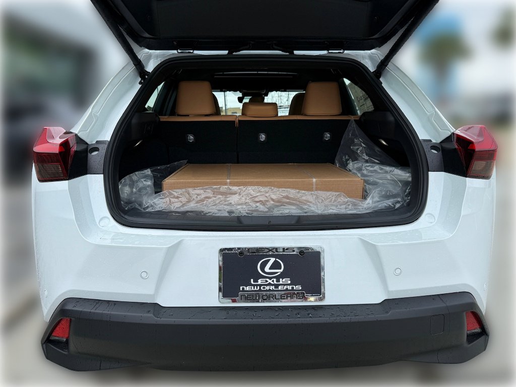 New 2026 Ultra White Lexus PREMIUM image 8