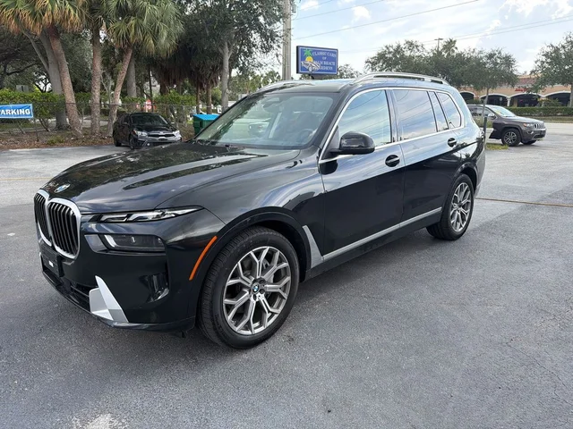 2024 BMW X7 xDrive40i