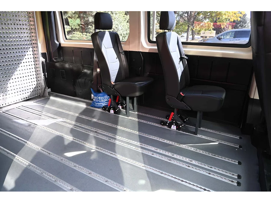 Used 2014 WHITE Ram 136 WB Low Roof Mobility Handicap Van image 16