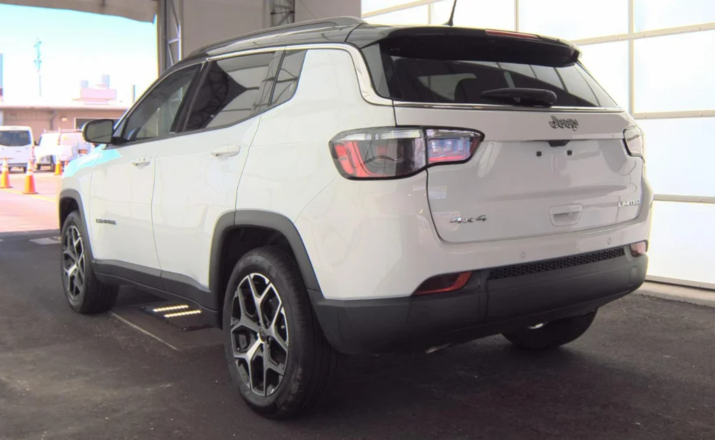 Certified Used 2025 White Jeep Limited image 5