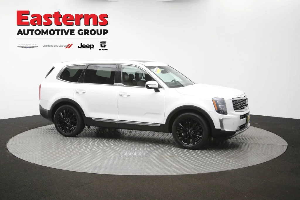 Used 2020 White Kia SX image 54
