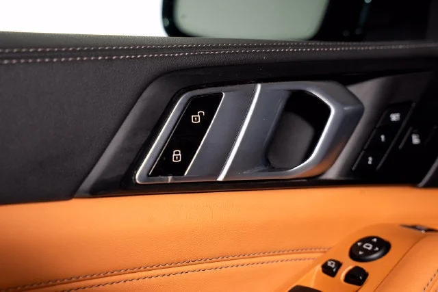 Used 2024 Carbon Black Metallic BMW M60i image 64