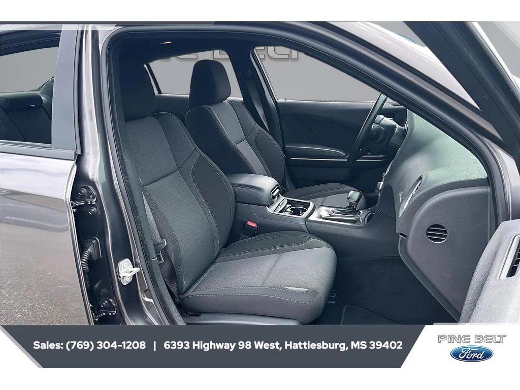 Used 2021 Granite Pearlcoat Dodge SXT image 6