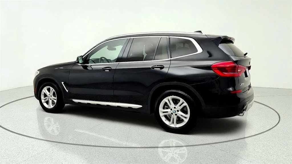 Used 2019 Black Sapphire Metallic BMW xDrive30i SAV w/ Convenience & Driving Assistance Pkgs + Nav image 7