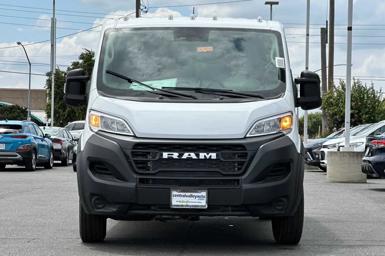 New 2026 Bright White Clear-Coat Exterior Paint RAM Tradesman image 9