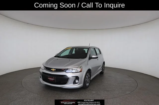 Used 2017 Silver Chevrolet LT image 1