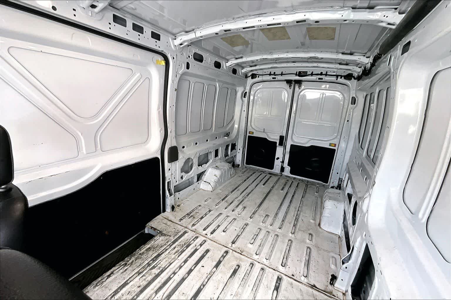 Used 2023 Oxford White Ford  image 21