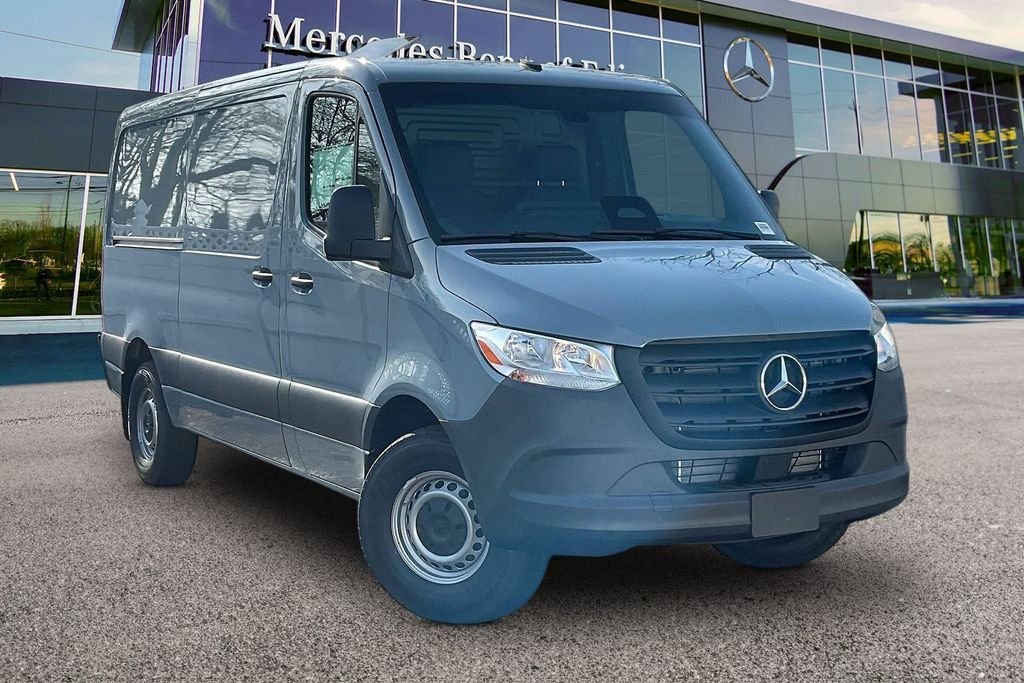 2026 Mercedes-Benz Sprinter 2500 144 WB HO's photo