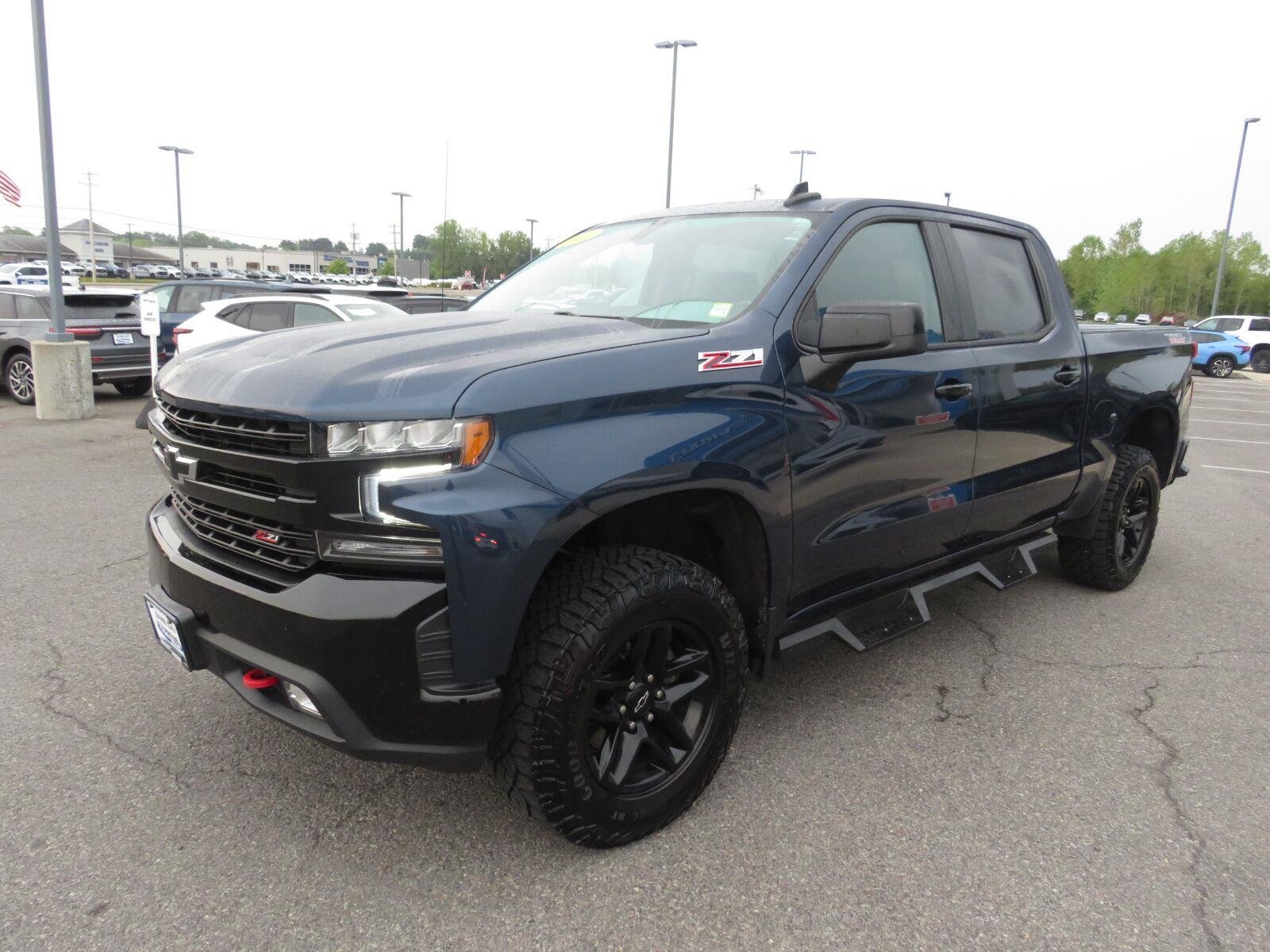 Used 2021 Northsky Blue Metallic Chevrolet LT Trail Boss image 12