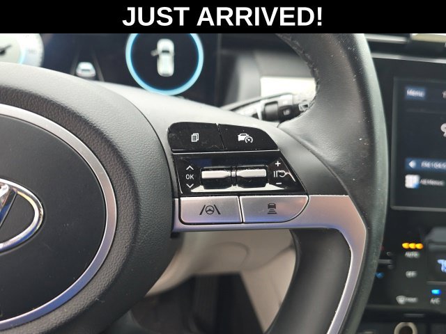 Used 2023 Silver Hyundai SEL image 14