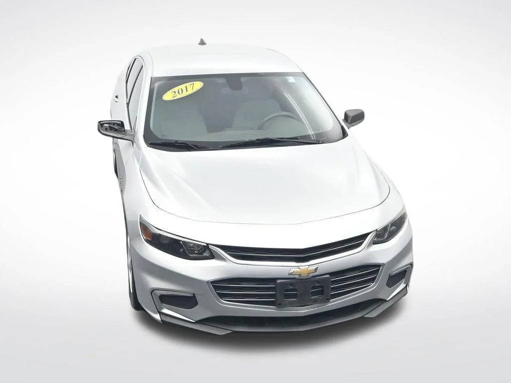 Used 2017 Silver Ice Metallic Chevrolet LS image 29