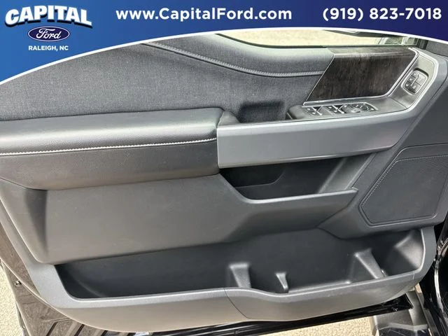 Used 2021 Black Ford Lariat image 19