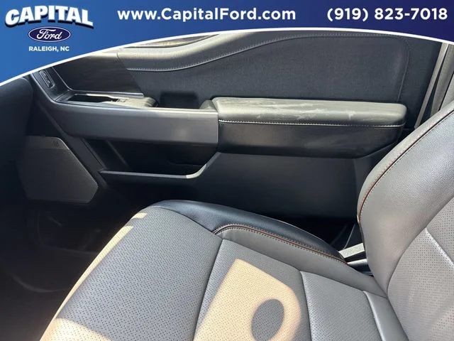 Used 2026 White Ford Lariat image 28