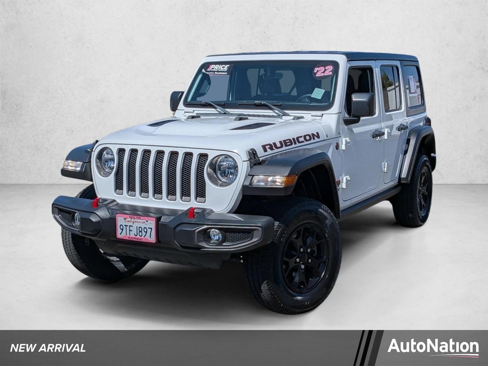 Used 2022 Bright White Clearcoat Jeep Unlimited Rubicon image 1