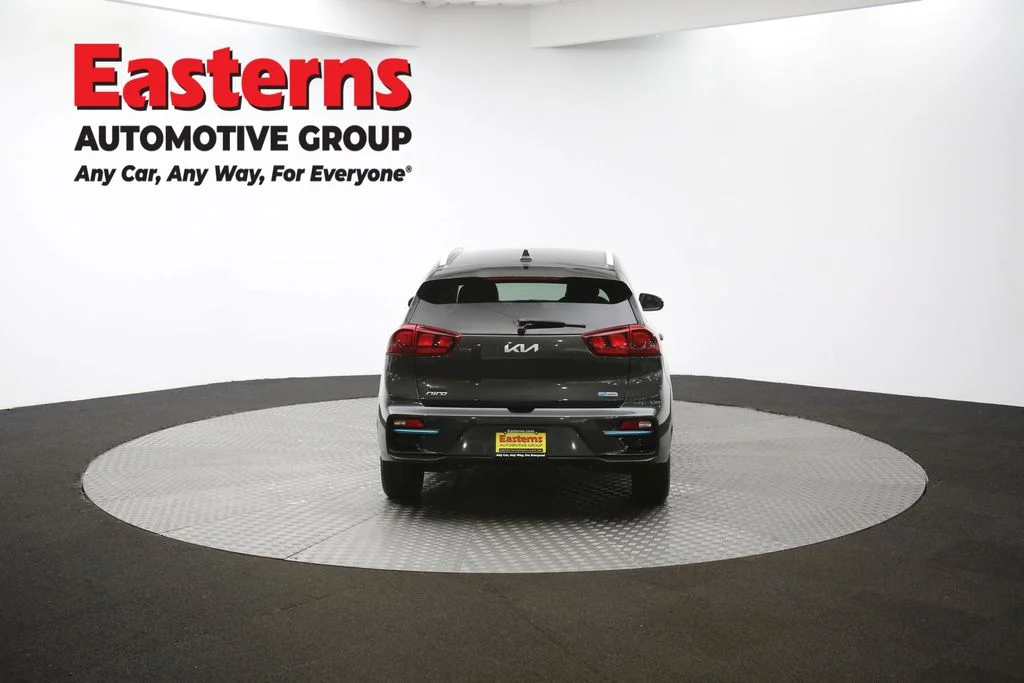 Used 2022 Gray Kia EX image 34