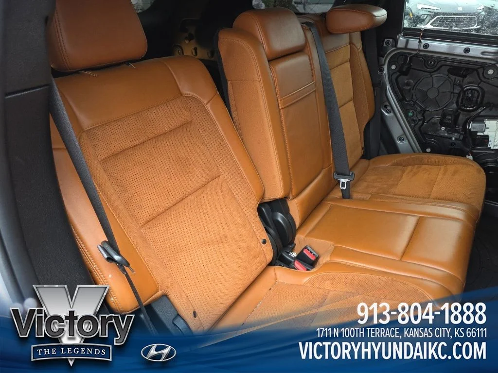 Used 2021 Silver Jeep Trackhawk image 13