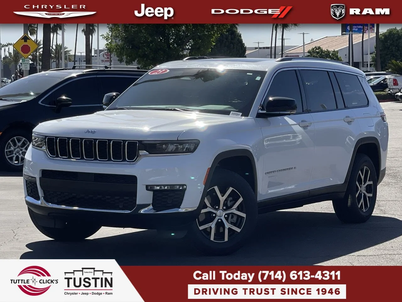 Used 2023 Bright White Clearcoat Jeep Limited image 1