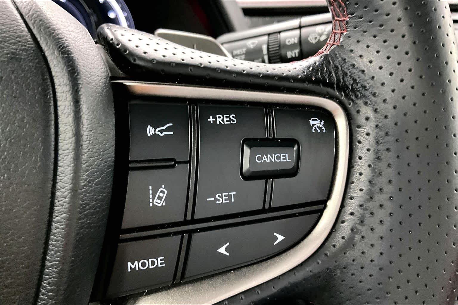 Certified Used 2021 Ultra White Lexus F SPORT image 25
