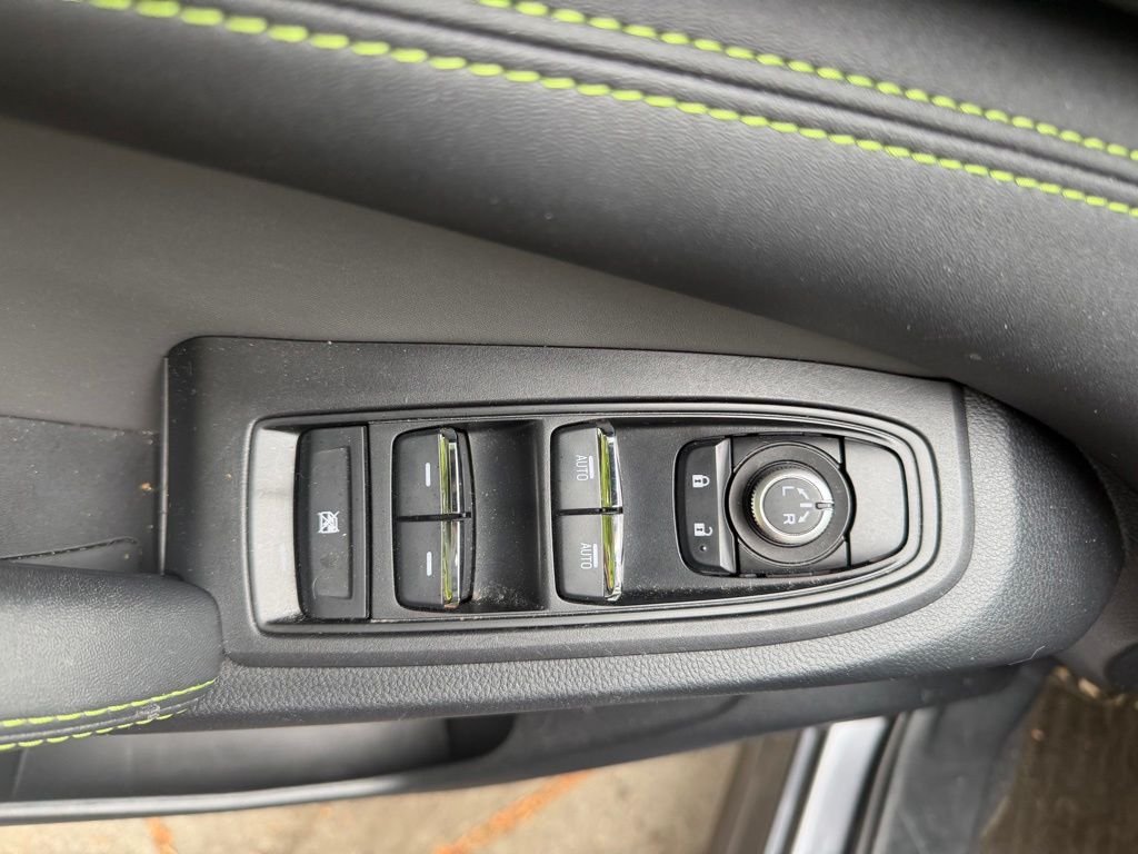 Used 2024 Magnetite Gray Metallic Subaru Onyx Edition image 11