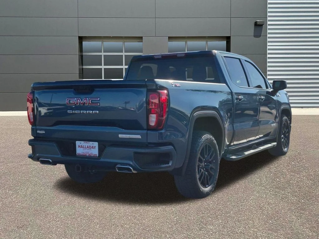 Used 2024 Downpour Metallic GMC Elevation image 5