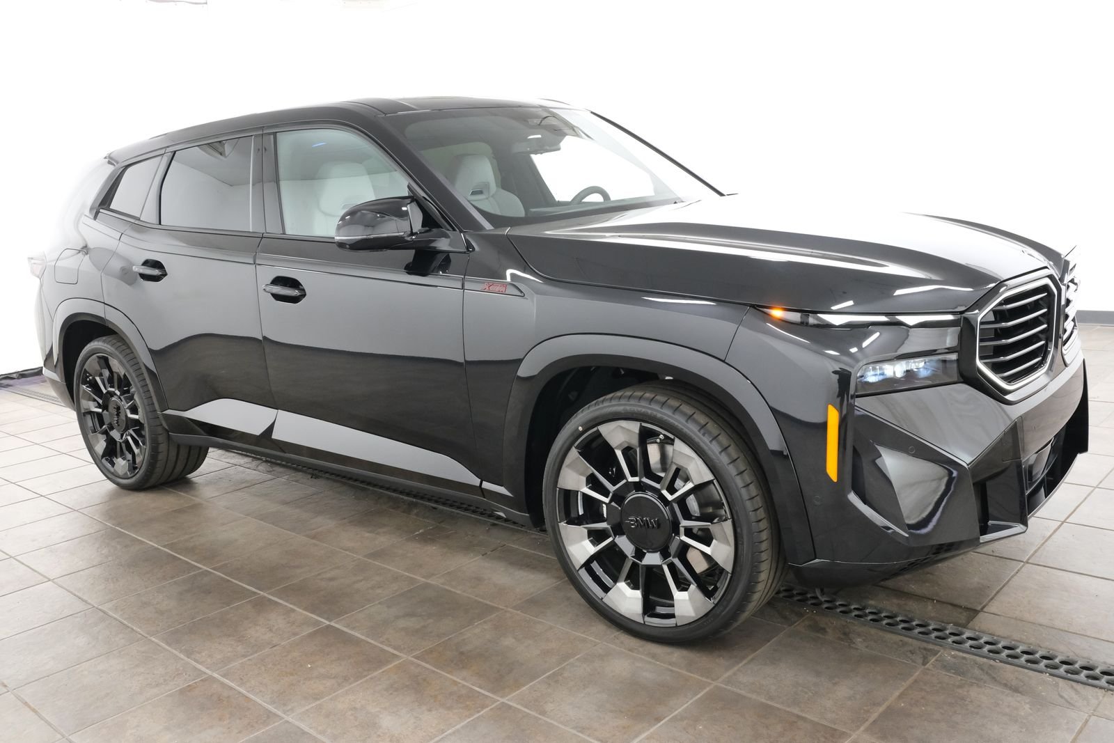 New 2026 Black Sapphire Metallic BMW Label image 9