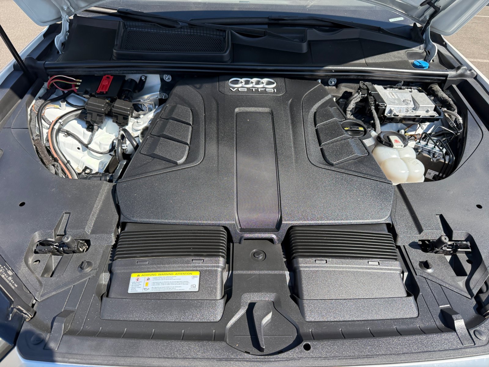 Used 2019 Glacier White Audi 55 Premium Plus image 20