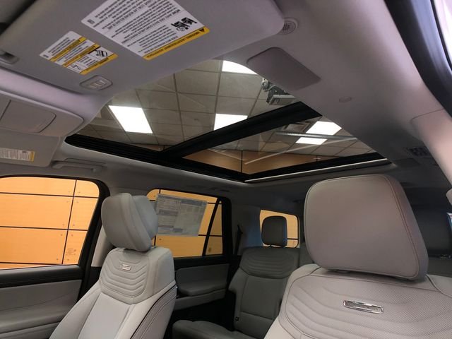 New 2026 Star White Metallic Tri-Coat Ford Platinum® image 19