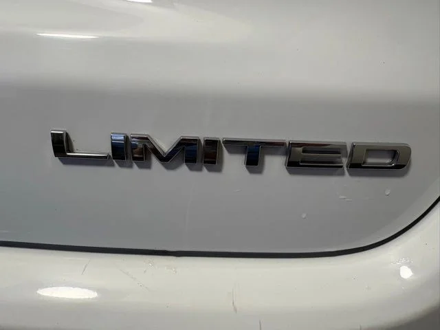 Certified Used 2024 White Jeep Limited image 14