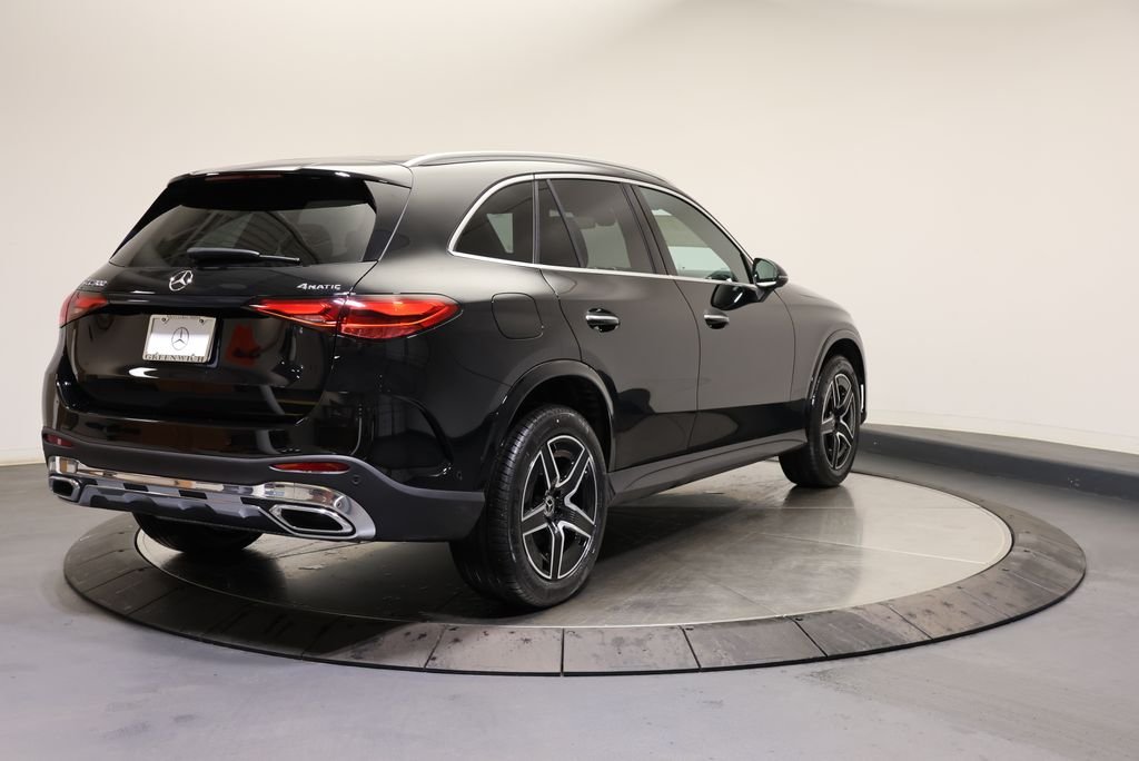 Used 2026 Black Mercedes-Benz GLC 300 image 7