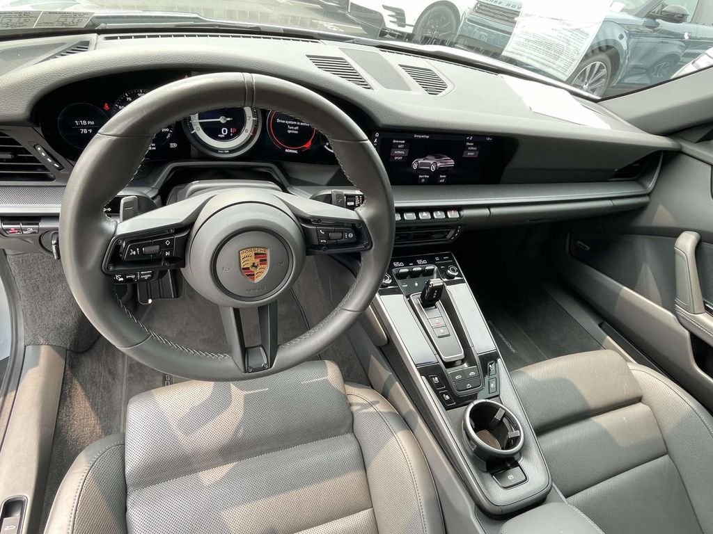 Used 2020 Dolomite Silver Metallic Porsche Carrera S image 18