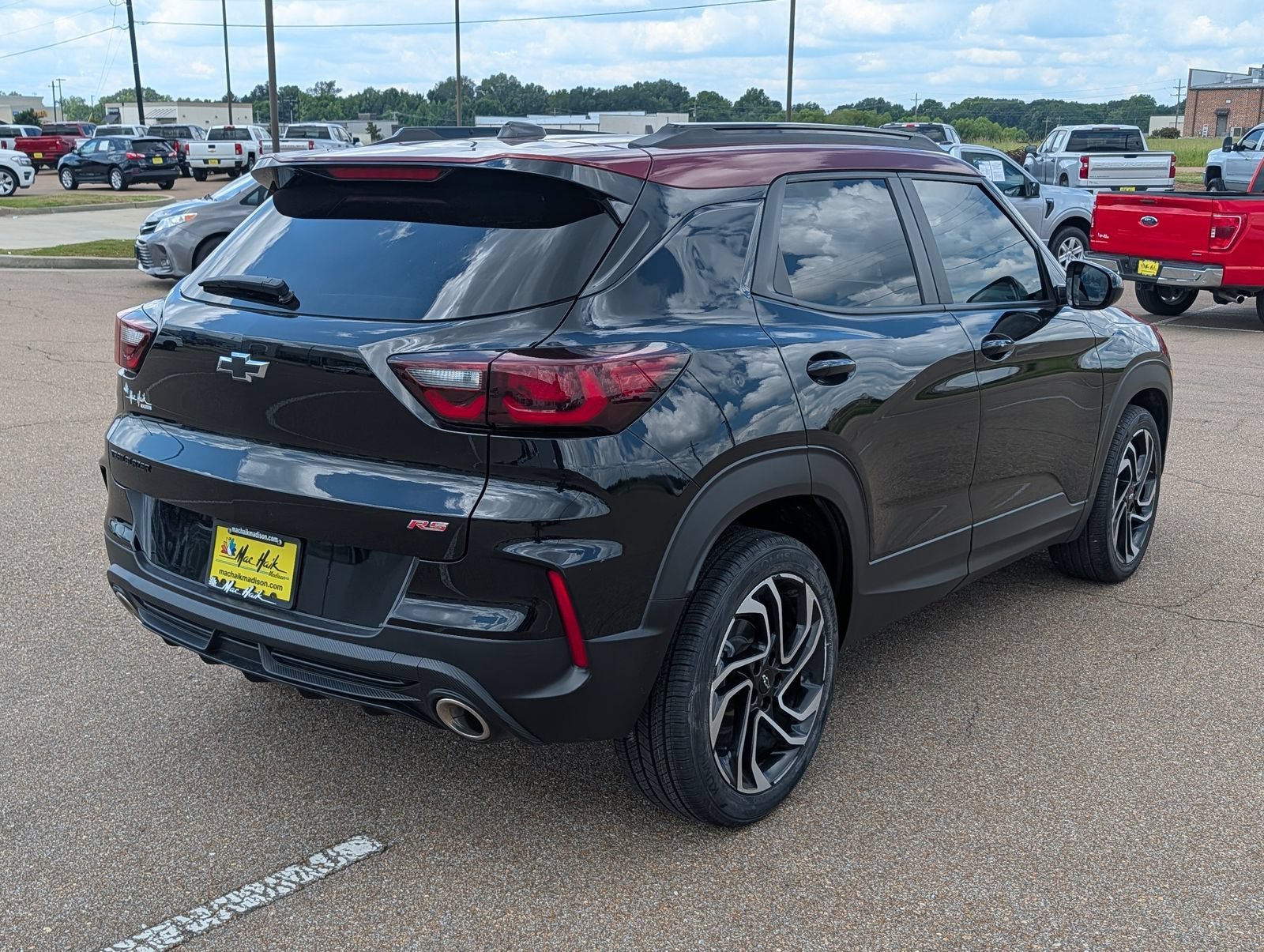 Used 2024 Mosaic Black Metallic Chevrolet RS image 5