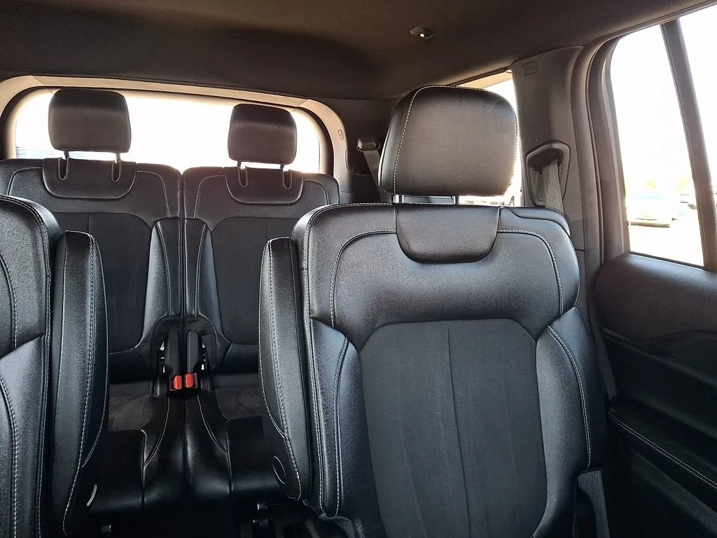 Used 2024 Red Jeep Altitude X 4x4 image 21