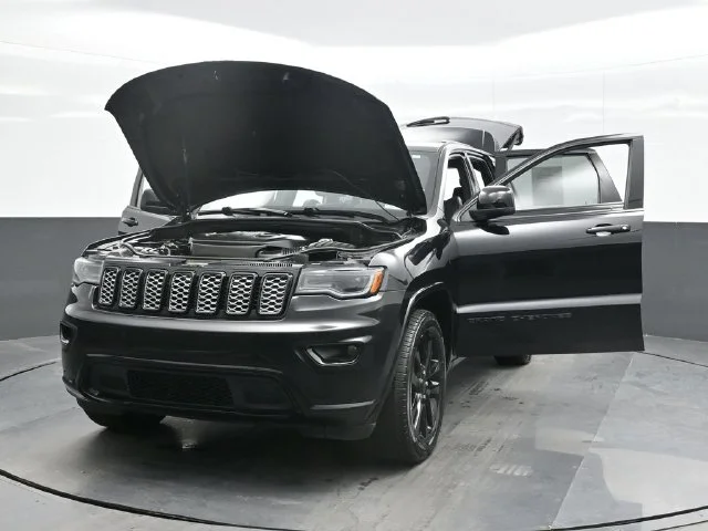 2020 Jeep Grand Cherokee Altitude - Photo 30