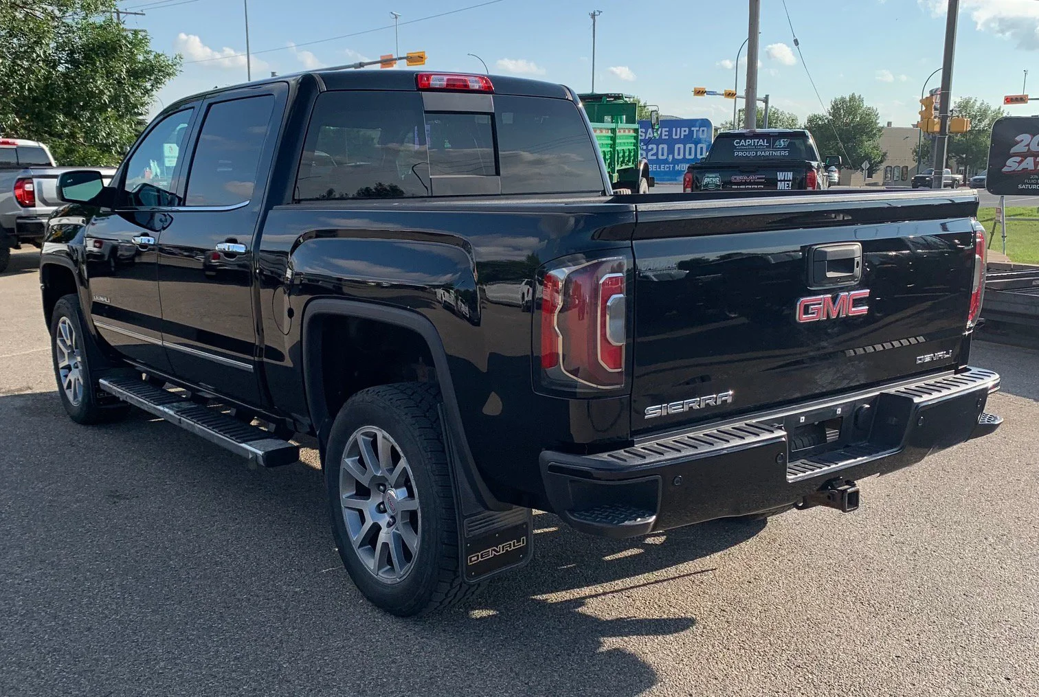Used 2018 Black GMC Denali Crew Cab  w/ 5