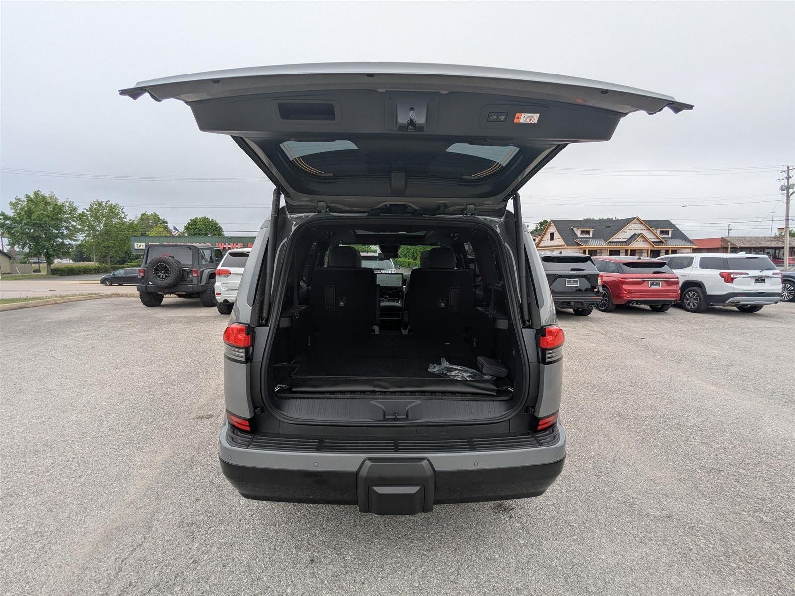 Used 2026 Incognito Lexus GX 550 Luxury + image 29