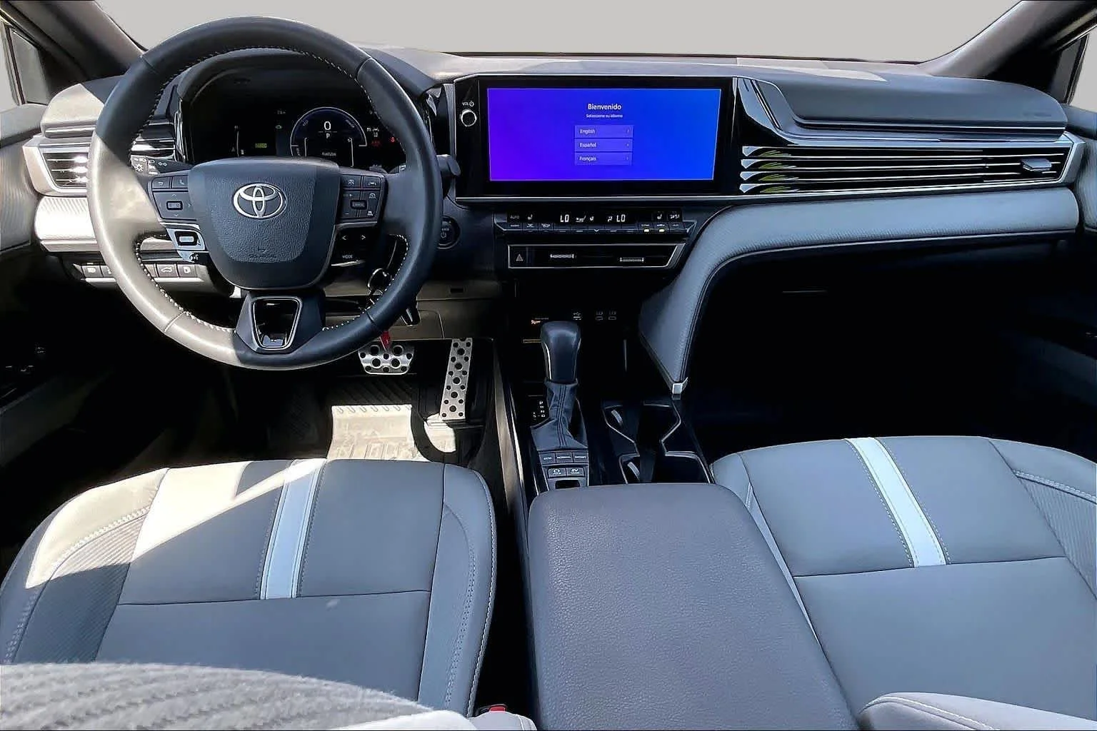 Used 2026 Ocean Gem Toyota SE image 15